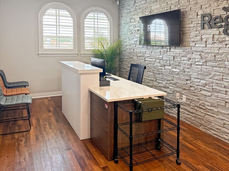 More Photos Of 97 Village Ln, Colleyville Coworking Space