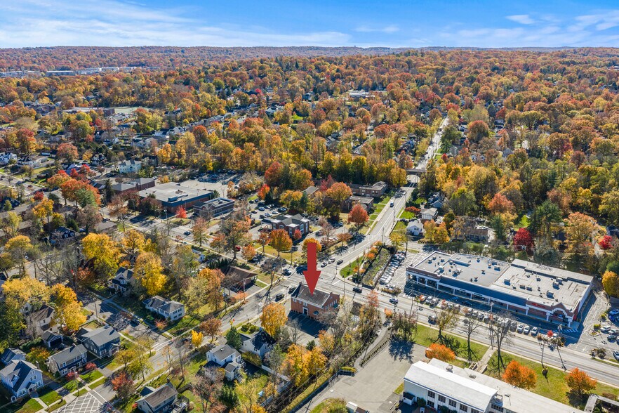 More Photos Of 434 Main St, Chatham Bank For Lease