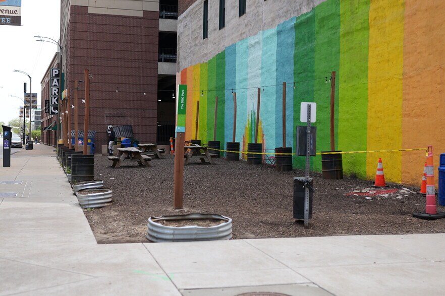 Primary Photo Of 923 Locust St, Saint Louis Land For Sale