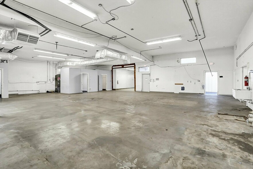 More Photos Of , Indianapolis Industrial For Sale