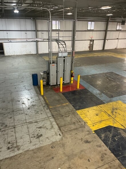 More Photos Of 500 Soho Dr, Adairsville Warehouse For Lease