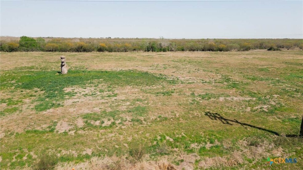 More Photos Of 000 NE Loop 463, Victoria Land For Sale