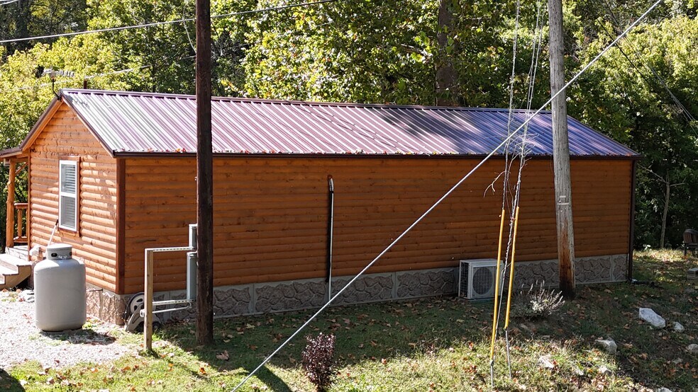 More Photos Of 462 Adams rd, Julian Trailer Camper Park For Sale