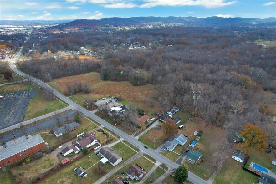 More Photos Of 9512 National Turnpike, Fairdale Land For Sale