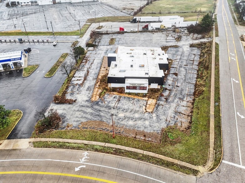 More Photos Of 2909 Netherton Dr, Florissant Lodge Meeting Hall For Sale