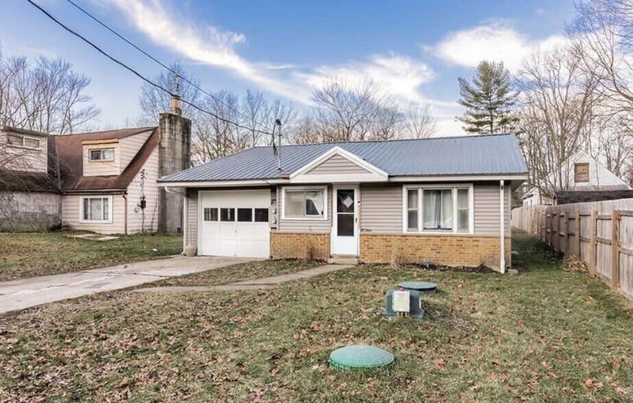 Primary Photo Of , Newbury Multifamily For Sale