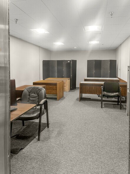 More Photos Of 5100 Main St, Downers Grove Medical For Lease