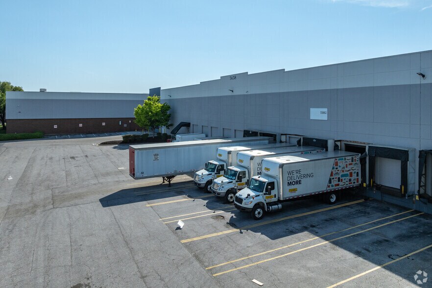 More Photos Of 7458 Candlewood Rd, Hanover Warehouse For Lease