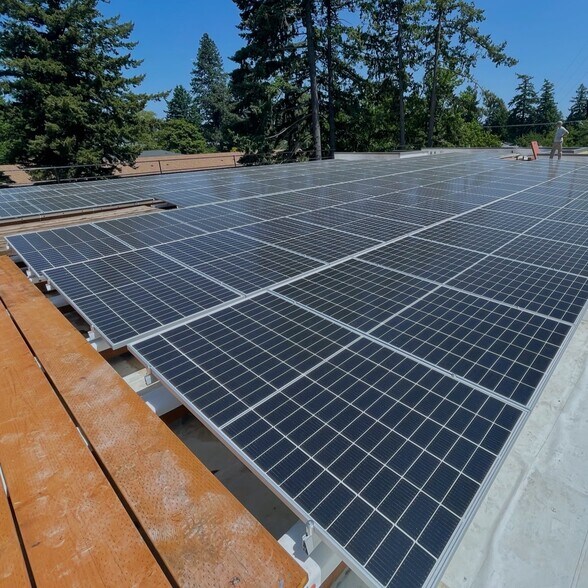 More Photos Of 16111 E Burnside St, Portland Apartments For Sale