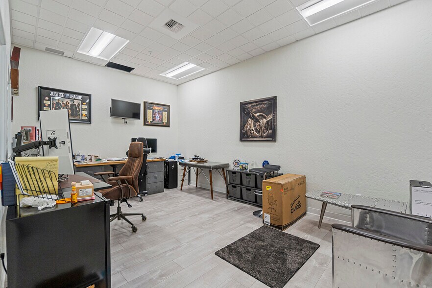 More Photos Of 4415 W Hargrave Ave, Post Falls Warehouse For Lease