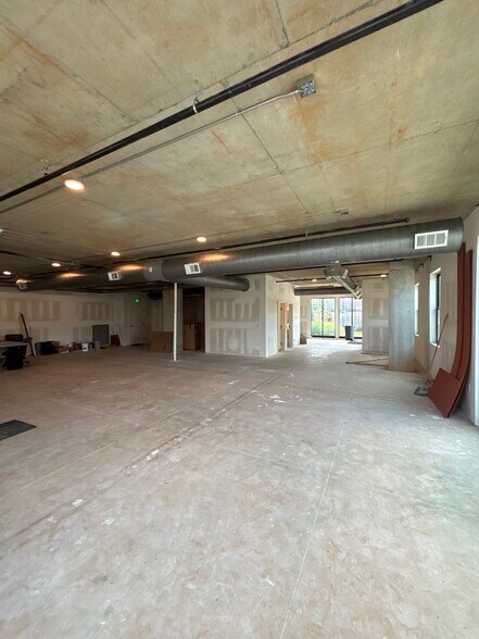 More Photos Of 337 SE 3rd St, Bentonville Apartments For Lease
