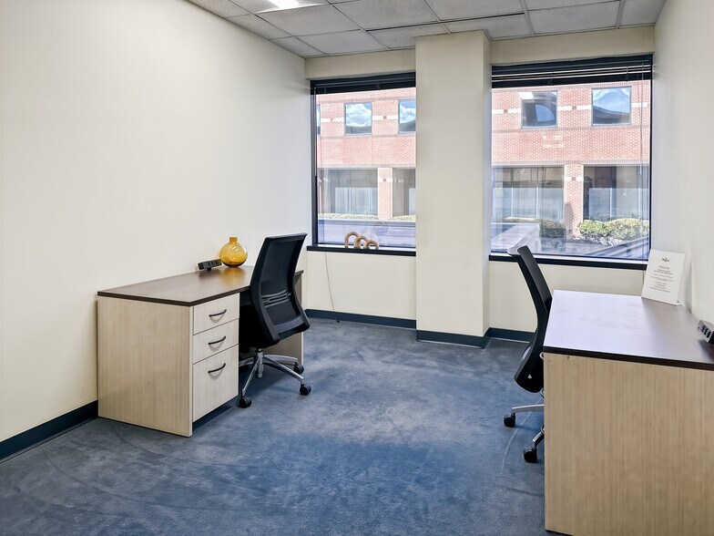 More Photos Of 1 Crossroads Dr, Bedminster Coworking Space