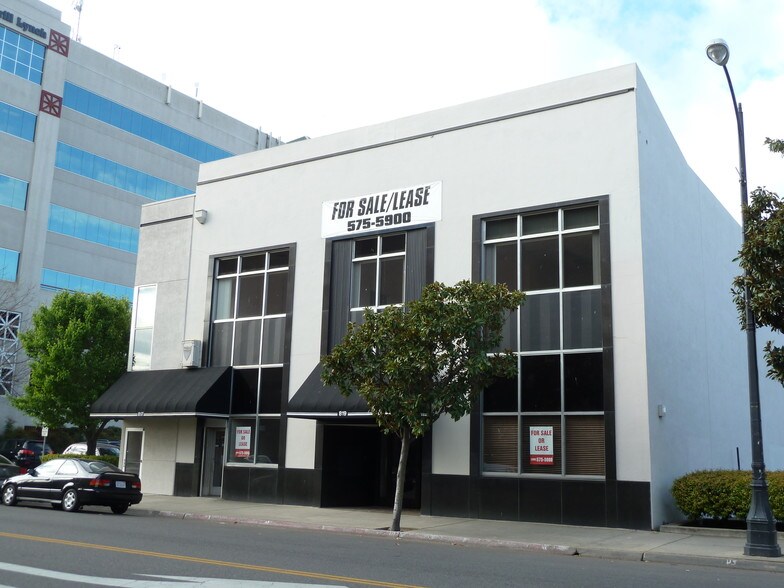 More Photos Of 817-819 10th St, Modesto Office For Lease