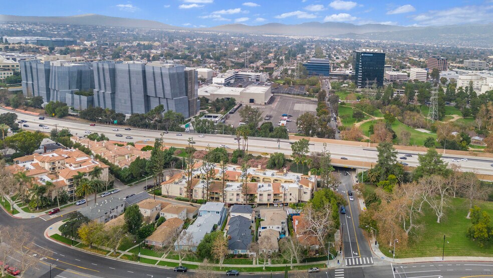 More Photos Of 2907 W Riverside Dr, Burbank Apartments For Sale