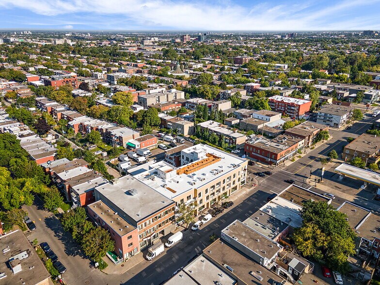 More Photos Of 2485 Rue Bélanger, Montréal Multifamily For Sale