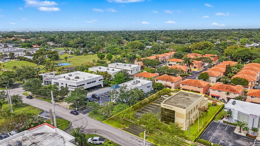 More Photos Of 9440 SW 77th Ave, Miami Office For Sale