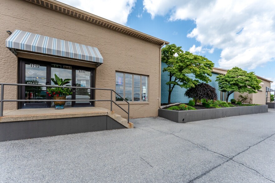 Primary Photo Of 1715 Stefko Blvd, Bethlehem Flex For Sale