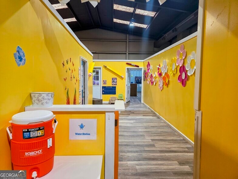 More Photos Of 745 W Moores Crossing Rd, Thomaston Sports And Entertainment For Sale