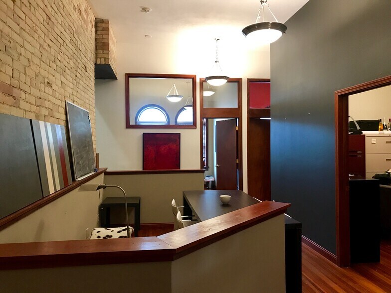 More Photos Of 106 E Doty St, Madison Office For Lease