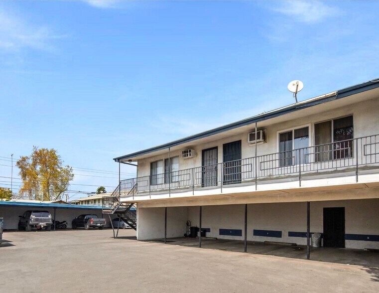 More Photos Of 2352 Leroy St, San Bernardino Apartments For Sale