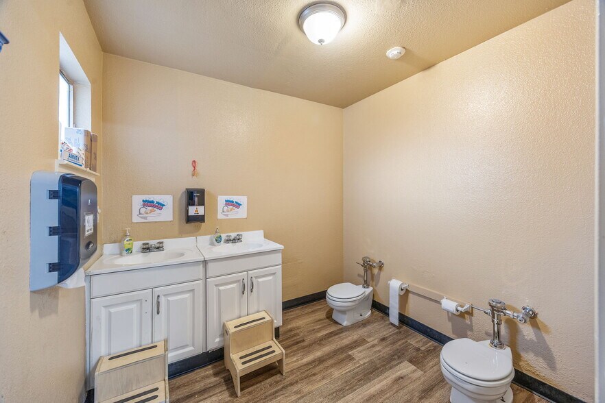 More Photos Of 457 Casazza Dr, Reno Daycare Center For Sale