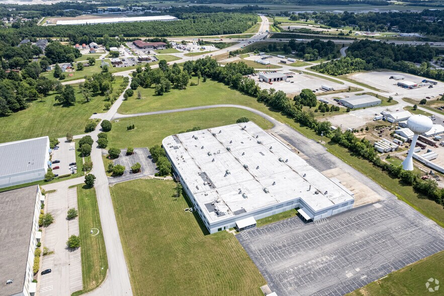 More Photos Of 2100 Future Dr, Sellersburg Manufacturing For Sale
