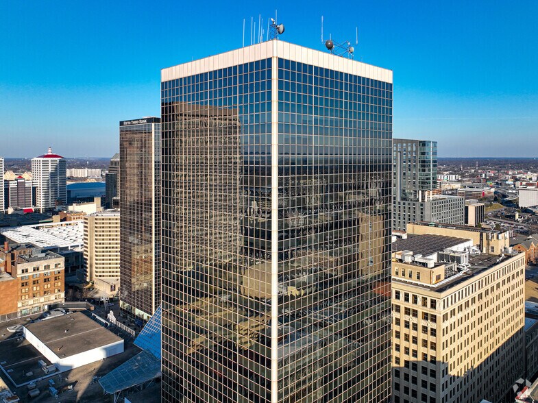 More Photos Of 462 S Fourth St, Louisville Office For Lease