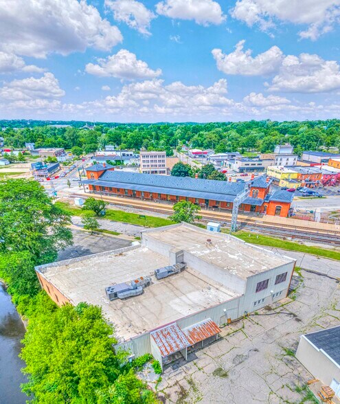 More Photos Of 409 Hupp Ave, Jackson Flex For Sale