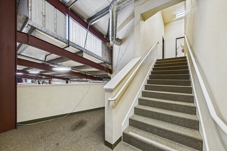More Photos Of 1593 Market St, Ferndale General Retail For Sale