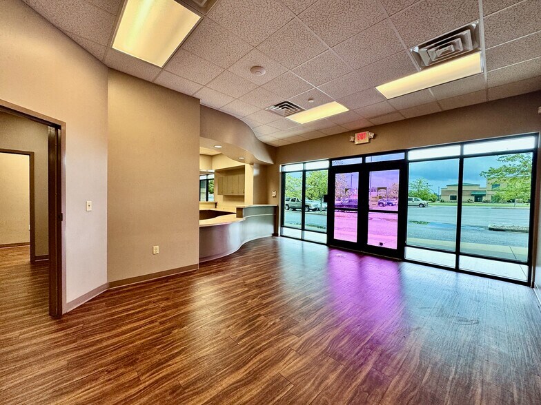 More Photos Of 4645 Village Square Dr, Paducah Storefront Retail Office For Lease