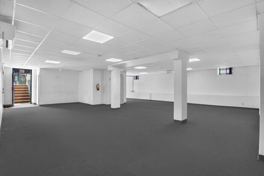 More Photos Of 1494 Ocean Ave, Brooklyn Flex For Lease