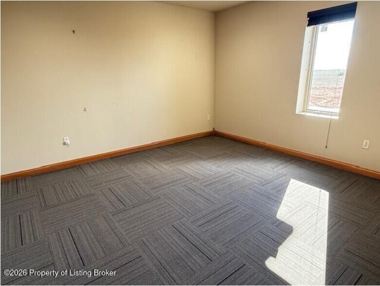 More Photos Of 3805-129f Southwest Ave, Belfield Flex For Lease