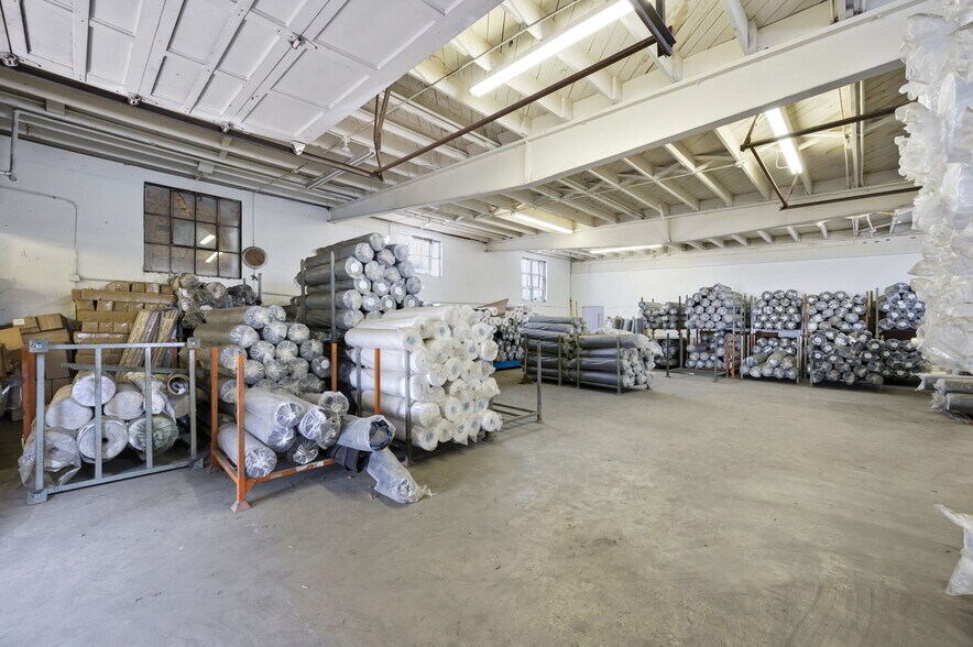 More Photos Of 2250 Martin Luther King Jr Ave, Long Beach Warehouse For Sale