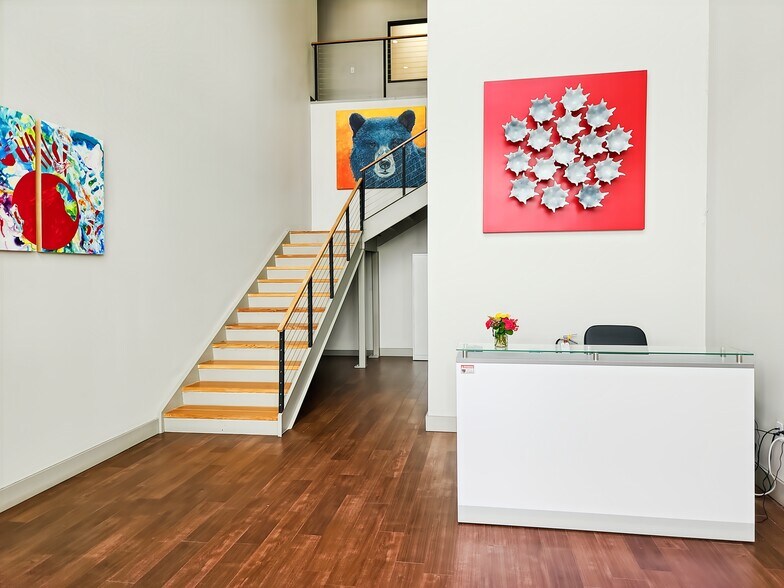 More Photos Of 13701 Woodway Dr, Woodway Coworking Space