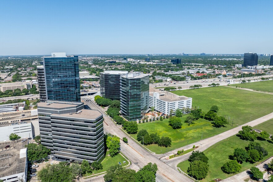 More Photos Of 10350 Richmond Ave, Houston Office For Lease