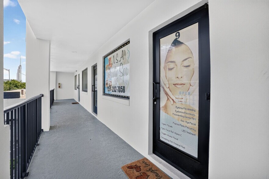 More Photos Of 5130 N Federal Hwy, Fort Lauderdale Unknown For Lease