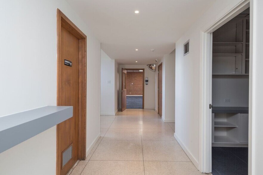 More Photos Of 807 Hudson Ln, Monroe Office For Sale