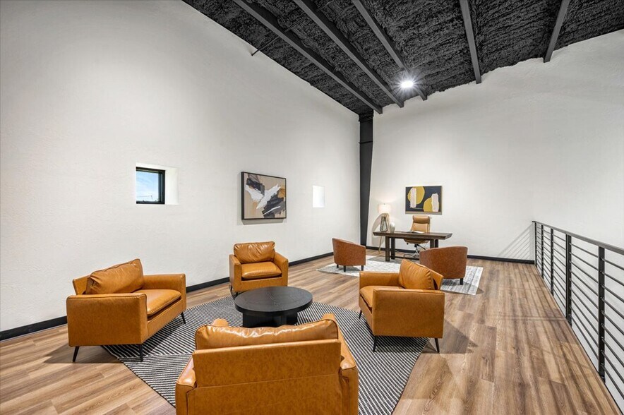 More Photos Of 1229 NW 122nd St, Oklahoma City Light Manufacturing For Lease