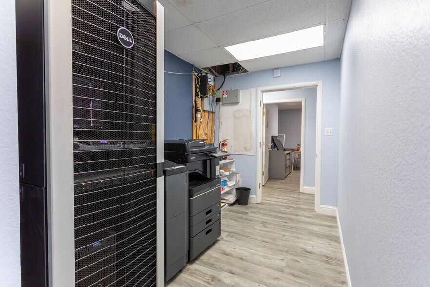 More Photos Of 3838 Watt Ave, Sacramento Medical For Sale