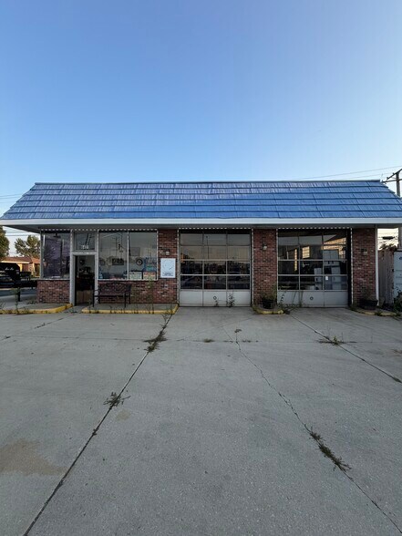 Primary Photo Of 6401-6407 W 63rd St, Chicago Auto Repair For Lease