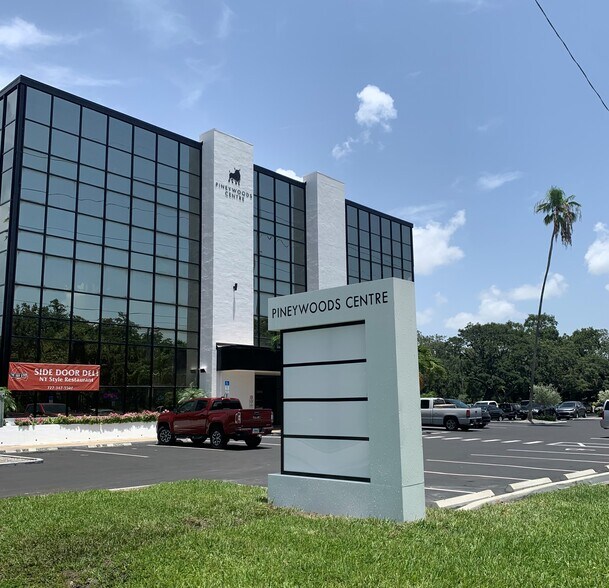 More Photos Of 5999 Central Ave, Saint Petersburg Office For Lease