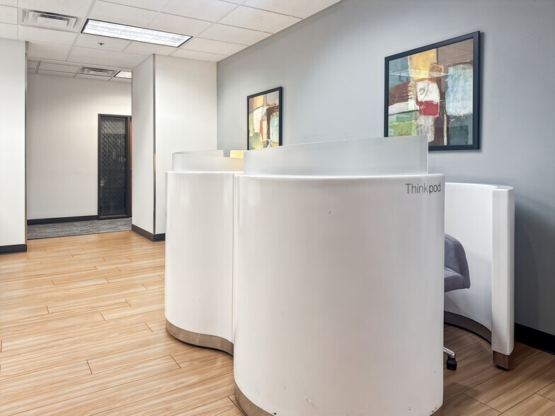 More Photos Of 871 Coronado Center Dr, Henderson Coworking Space