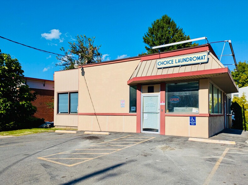 More Photos Of 37 Lucas Ave, Kingston Freestanding For Sale