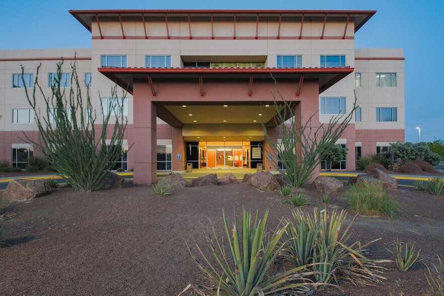 More Photos Of 3270 Joe Battle Blvd, El Paso Medical For Lease