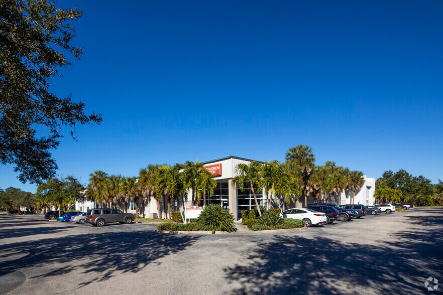 Primary Photo Of 1500 Independence Blvd, Sarasota Warehouse For Lease