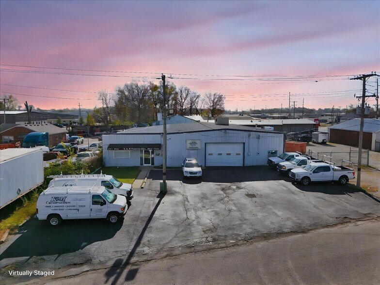 More Photos Of 1518 Petunia Ave, Louisville Warehouse For Sale