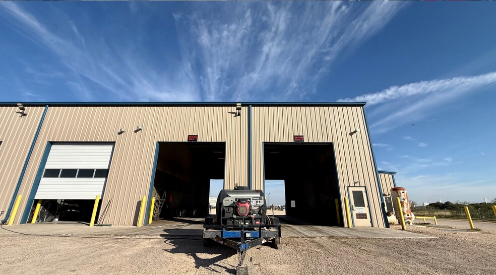 More Photos Of 6300 E Interstate 20, Midland Industrial For Sale