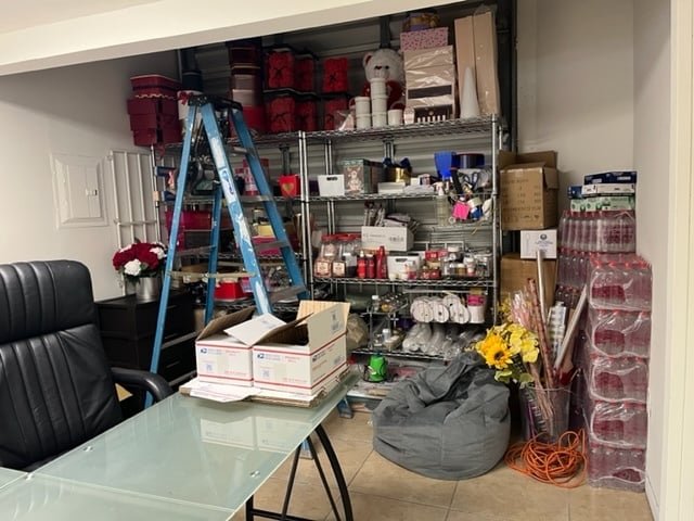 More Photos Of 2441 NW 93rd Ave, Miami Showroom For Sale