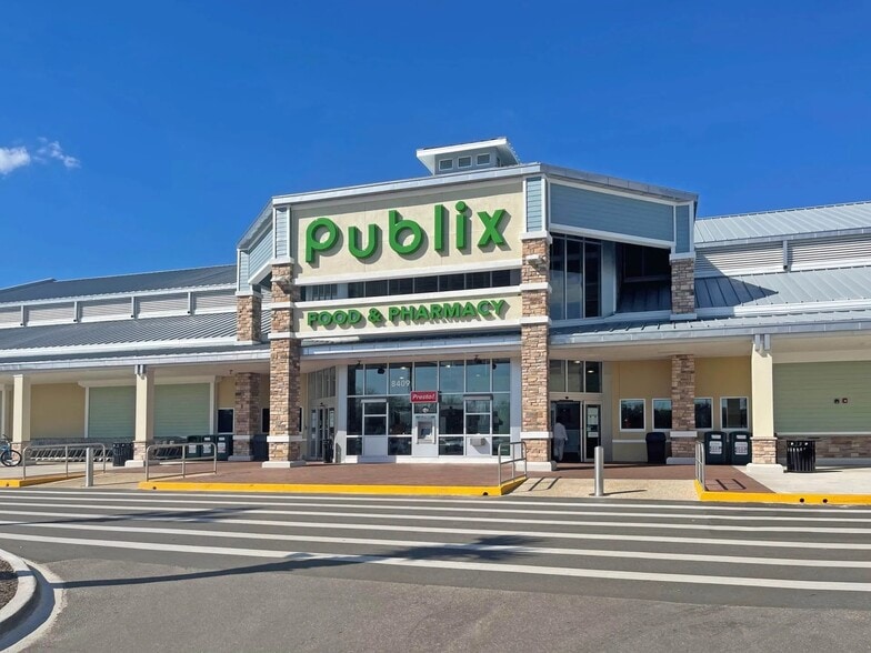 Primary Photo Of 8409-8599 S Tamiami Trl, Sarasota General Retail For Lease