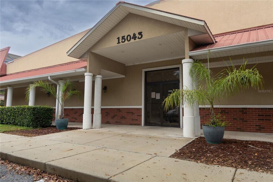 Primary Photo Of 15043 Main St, Alachua Showroom For Sale
